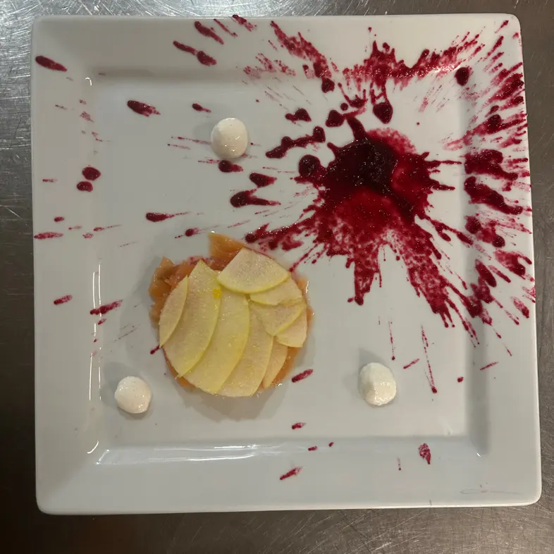 creation thumb for Salmon, red turnip, Kren foam, apples and orange