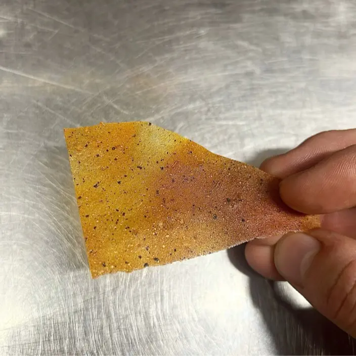 creation thumb for Crispy Roasted Bell Pepper Chips