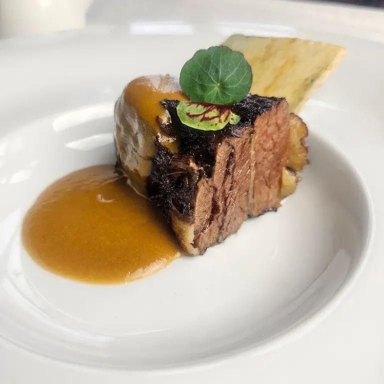 creation thumb for Beef Angus ribs with wine & rosehip sauce