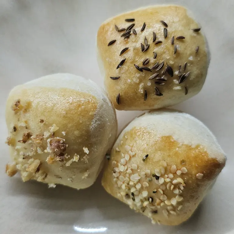 creation thumb for Rustic mini buns
