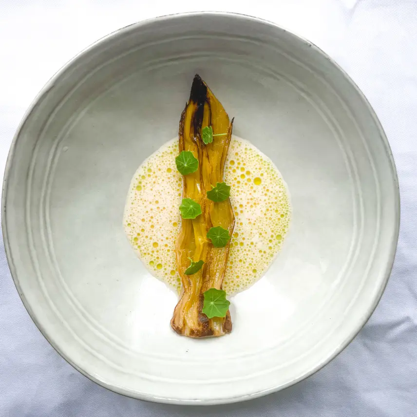 creation thumb for Leek of Nosellari, beurre blanc and bay leaf oil