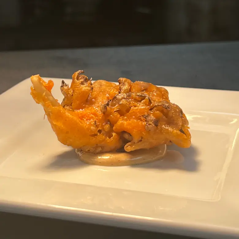 creation thumb for Crispy maitake and black garlic aioli