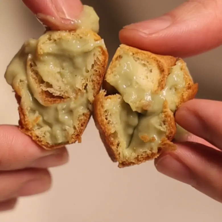 creation thumb for Matcha Cream Puff Filling (Matcha Custard)