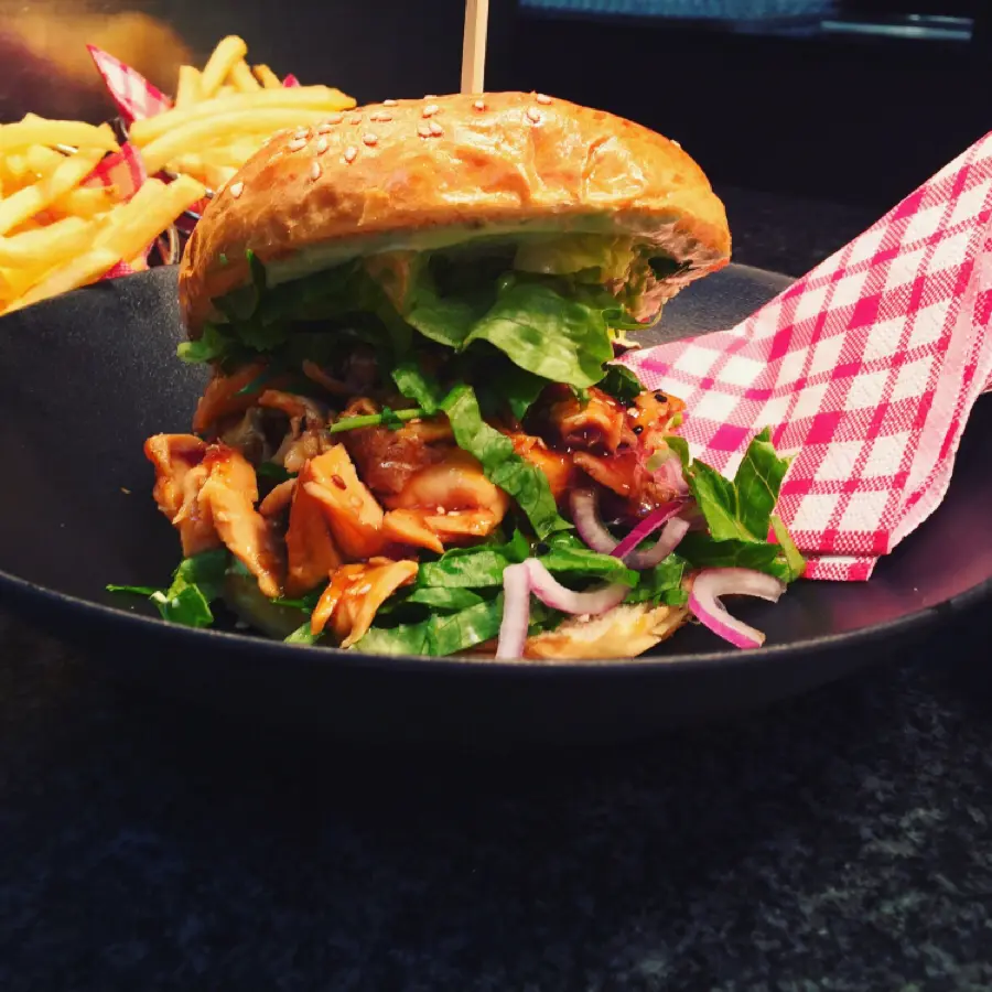 creation thumb for Pulled Salmon Burger