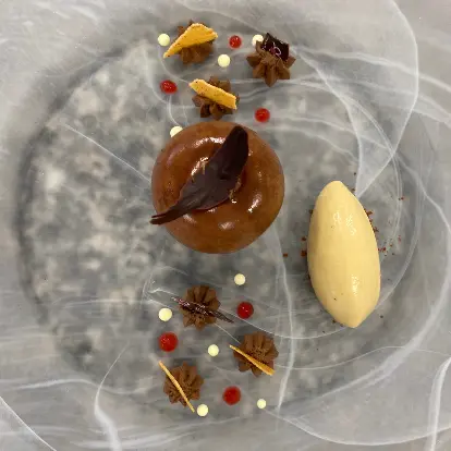 creation thumb for Chocolat noir, chocolat blanc et caramel