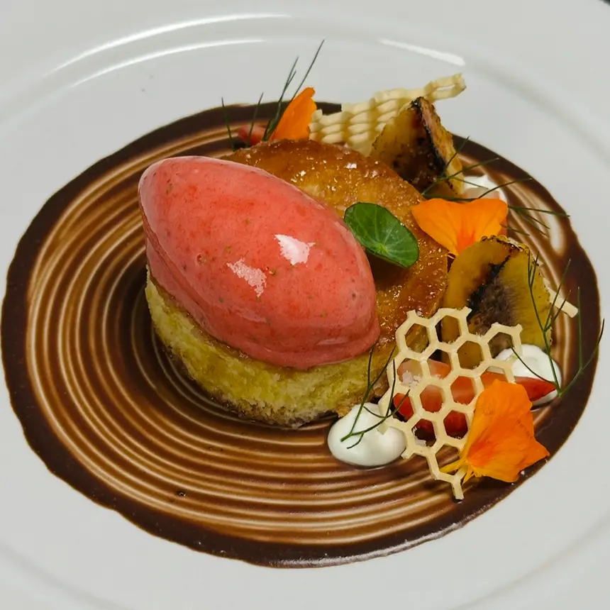 creation thumb for Brioche Caramellata, Sorbetto & Cioccolato