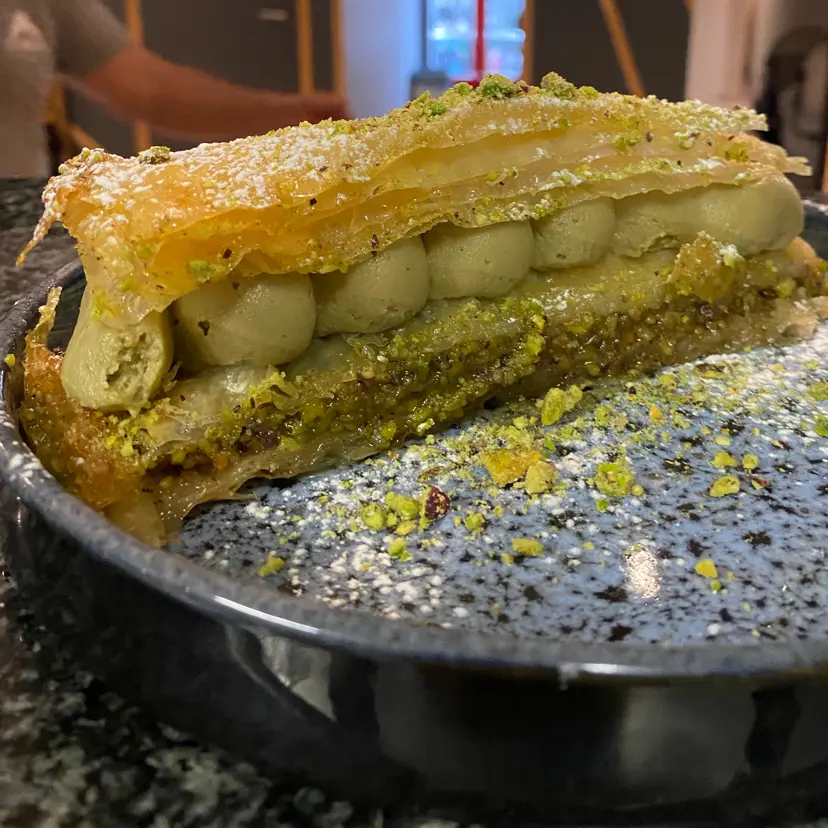 creation thumb for Pistachio Baklava with Pistachio Cream