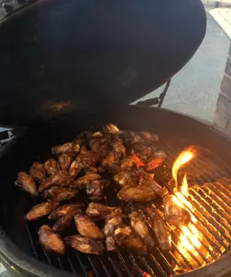 B.G.E. Smoker