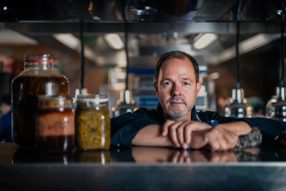 Extracting & fermenting flavors: Oils, Garums & Teas